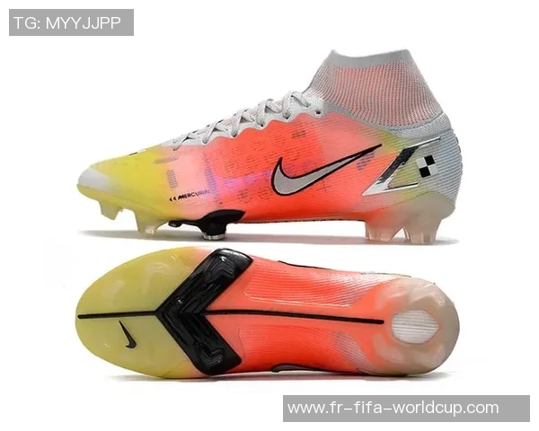 高帮足球鞋磨脚问题解析及解决方案分享让你踢得更舒适